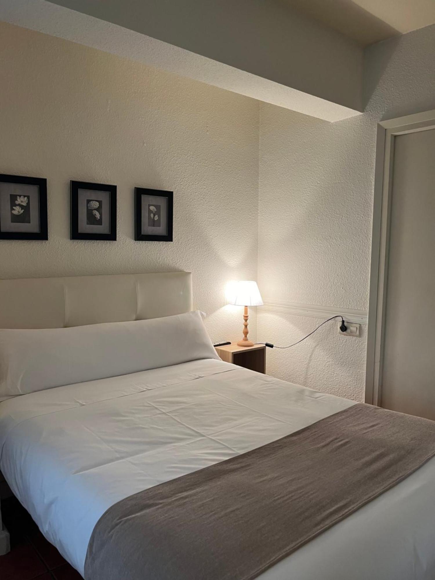 Apartamentos Ubaga เอซกาไรย์ ภายนอก รูปภาพ